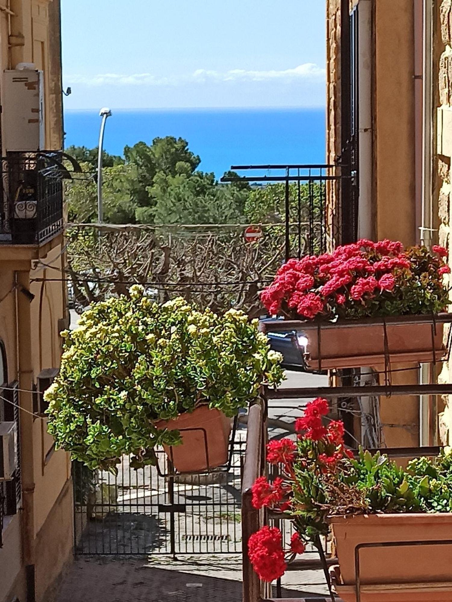 B&B Le 4 Stagioni Sul Viale, Belvedere Di Agrigento Bagian luar foto